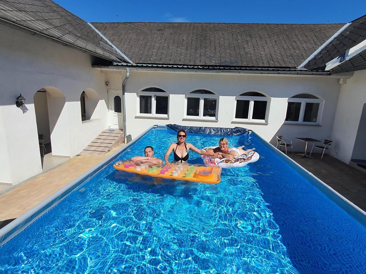 Artemis Farm Apartments Bad Blumau Εξωτερικό φωτογραφία